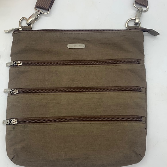 Baggallini Brown Crossbody Nylon 3 Front Pocket Bag for Travel everyday MCB3796I - Picture 2 of 15